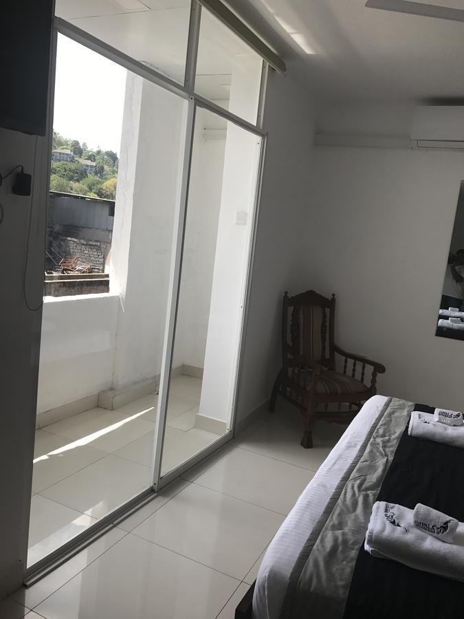 Impala City Hotel And Hostel Kandy 50 Exterior foto